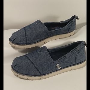 BOBS SKETCHERS MEMORY FOAM SOLES W8.5 DENIM SHOES